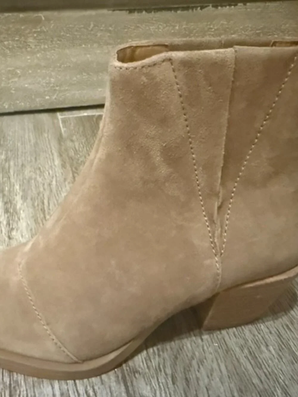 Unworn Rag & Bone Dart Suede Pull-On Ankle Booties Size 6 - Picture 4 of 8